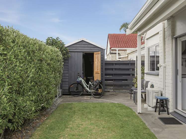 3A Compton Place Mt Maunganui_15