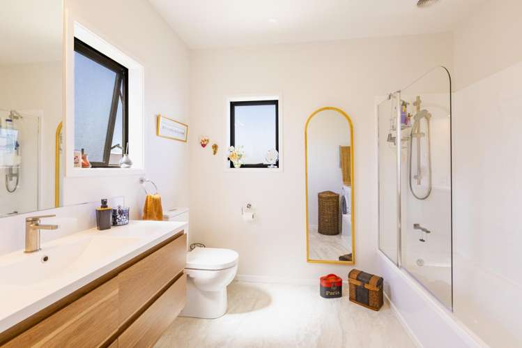 3 Russell Street Otane_12