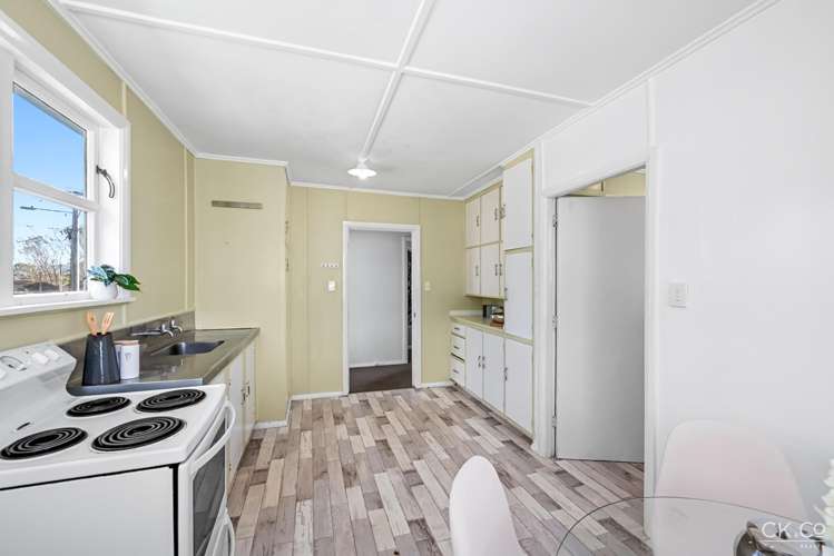 39 Prouse Crescent Naenae_6