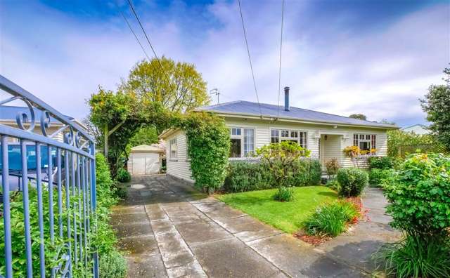 64a Opawa Road Waltham_1