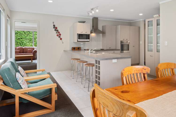 11a Kauri Place Parahaki_9