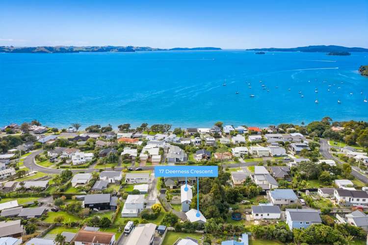 17 Deerness Crescent Algies Bay_36