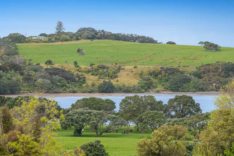 12 Kotanui Avenue Army Bay_7