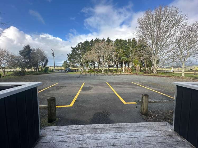 442 North Road Clevedon_17