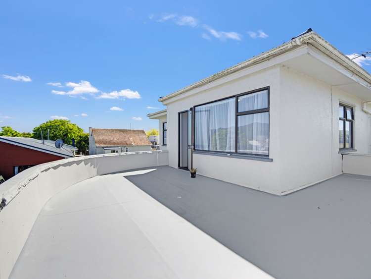 12A Phillip Street Victoria_21