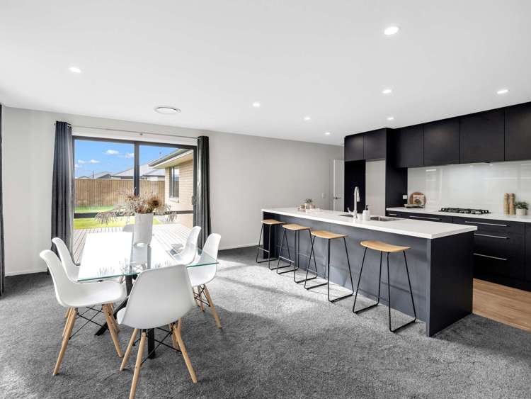 29 Whitehorn Drive Lincoln_7