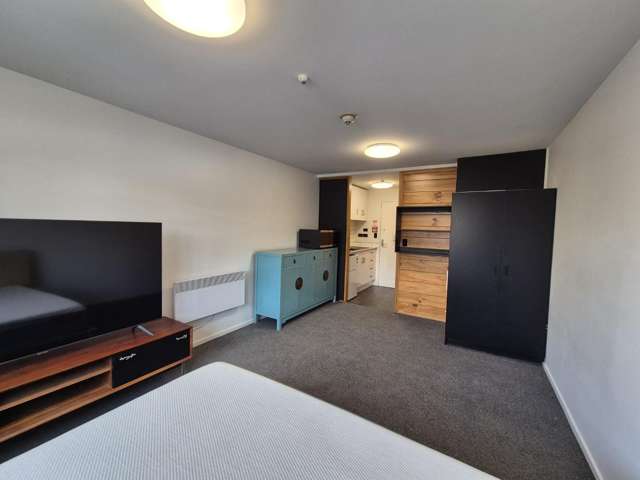 203/12 Martin Square 2185_2