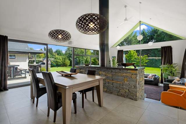 444 Aubrey Road Wanaka_2