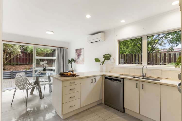 2 Ashdown Place Pahurehure_11