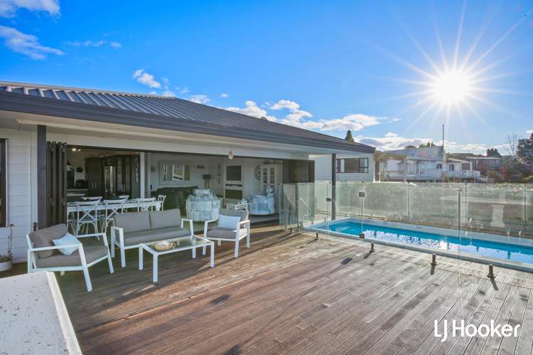 5 Marina Way Athenree_16