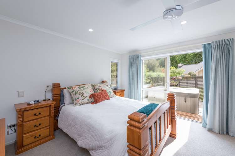 16 Bridgewater Lane Stoke_12