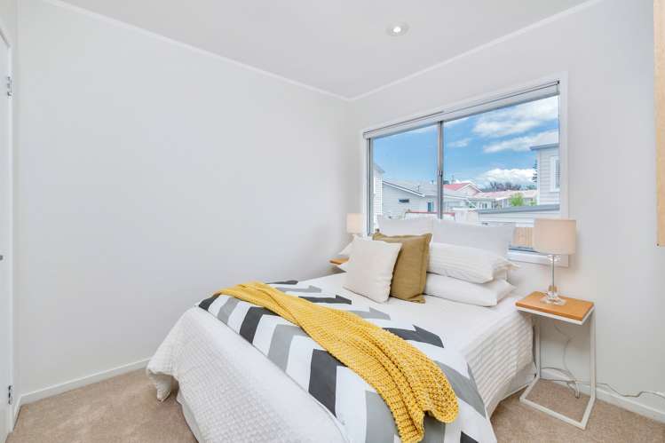 4/45 Willcott Street Mount Albert_10