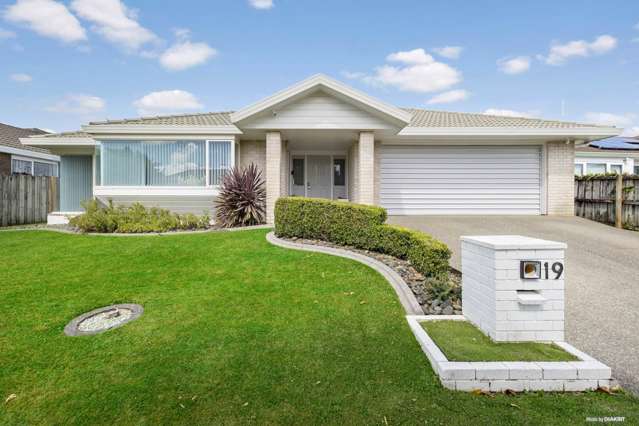 Spacious, Single-Level Sanctuary in a Top Location