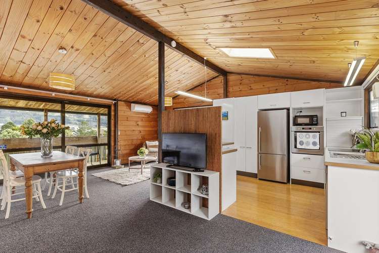 16 Apple Terrace Porirua East_3