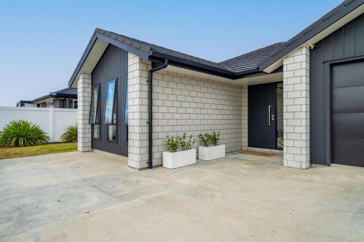 8 Matariki Drive One Tree Point_25