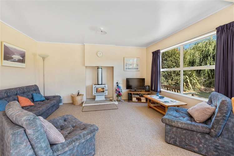 65 Gunn Road Albert Town_8