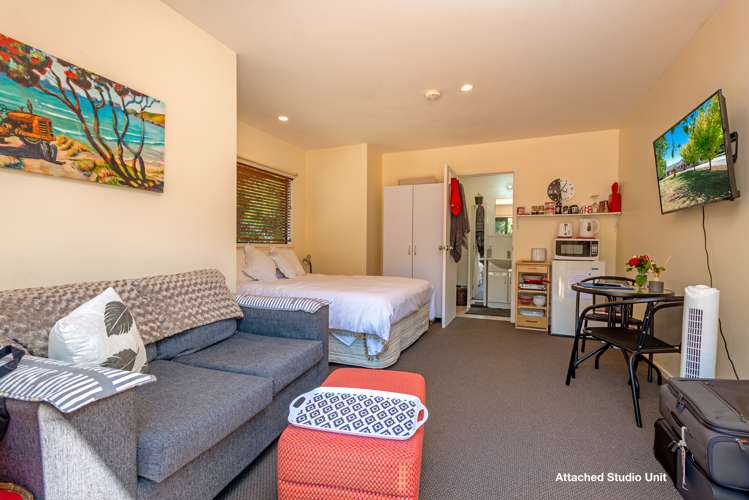 61 Pharazyn Street Feilding_24