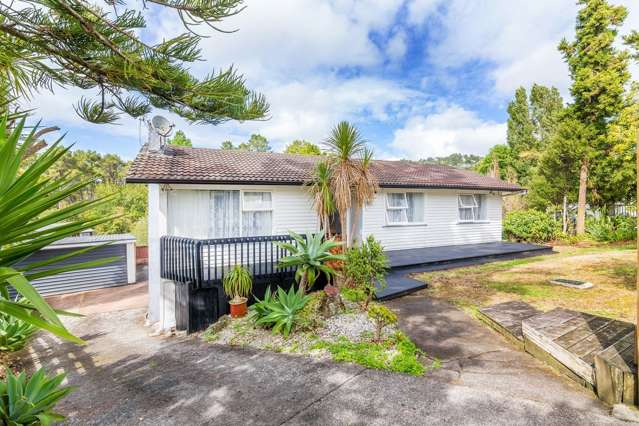 158 Godley Road Titirangi_3