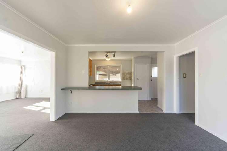 21 Oakfield Crescent Pukete_5