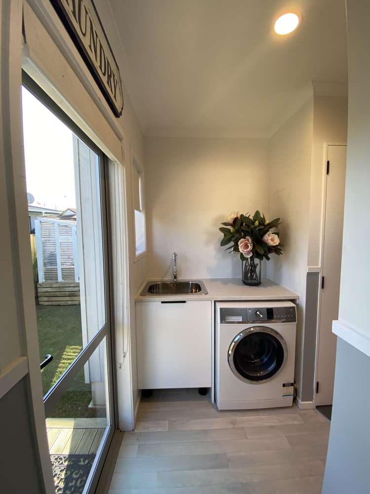 24b Queen Road Bellevue_11