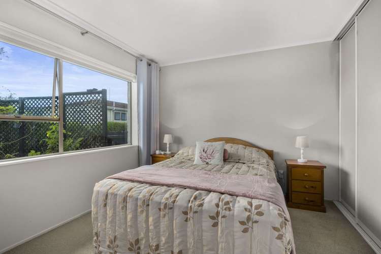 1/4 Moana Avenue Belmont_6