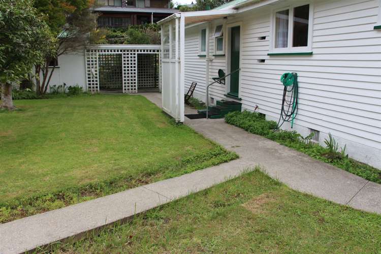 9 Seaview Crescent Picton_17