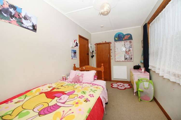 28 Rainforth Street Roslyn_11