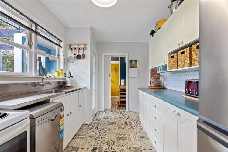 142 Welcome Bay Road Welcome Bay_14