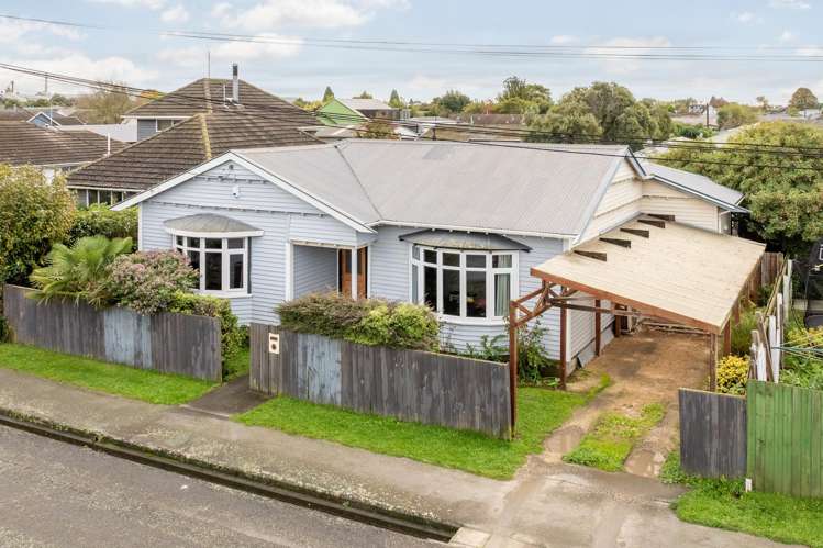 2/119 Brynley Street_0