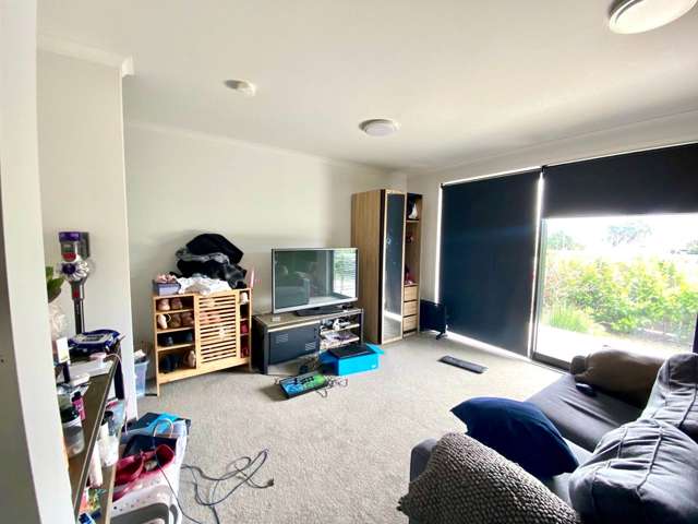 1/90 Swaffield Road Papatoetoe_1