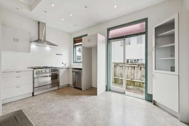 81 Hastie Ave Mangere Bridge_1