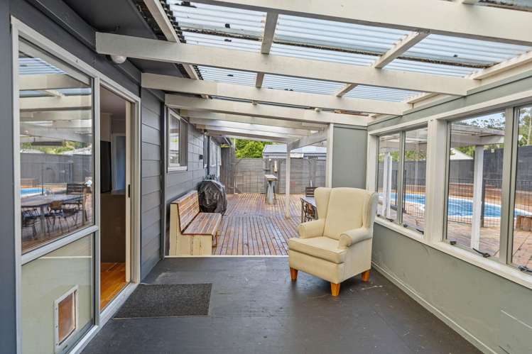 6 Coey Place Glen Eden_9