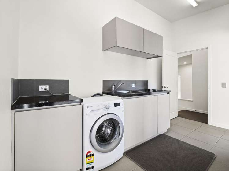 20 Mission Cove Company Bay_33