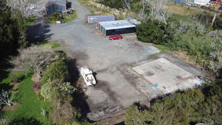 2 Horseshoe Bush Road Dairy Flat_10