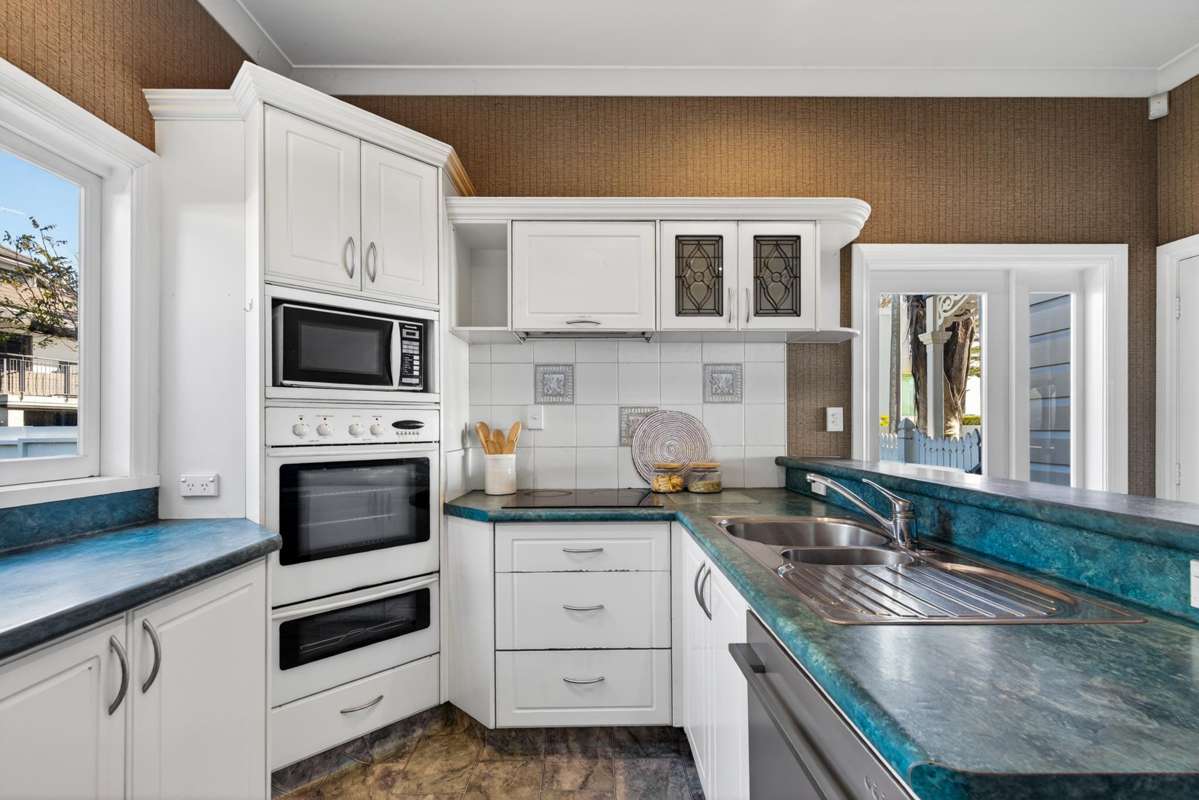 67 Hardinge Road and 150 Waghorne Street_5
