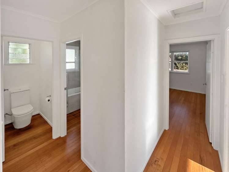  832 Whangaparaoa Road Manly_10