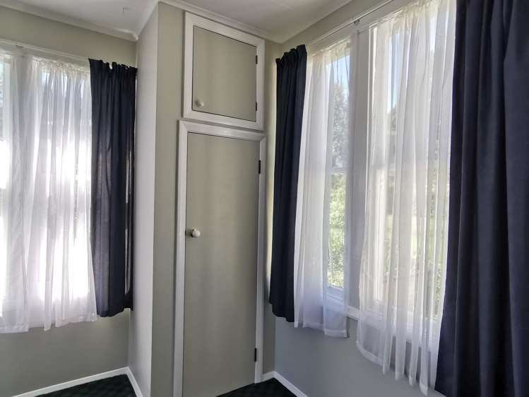 20 Makomako Street Pongaroa_13