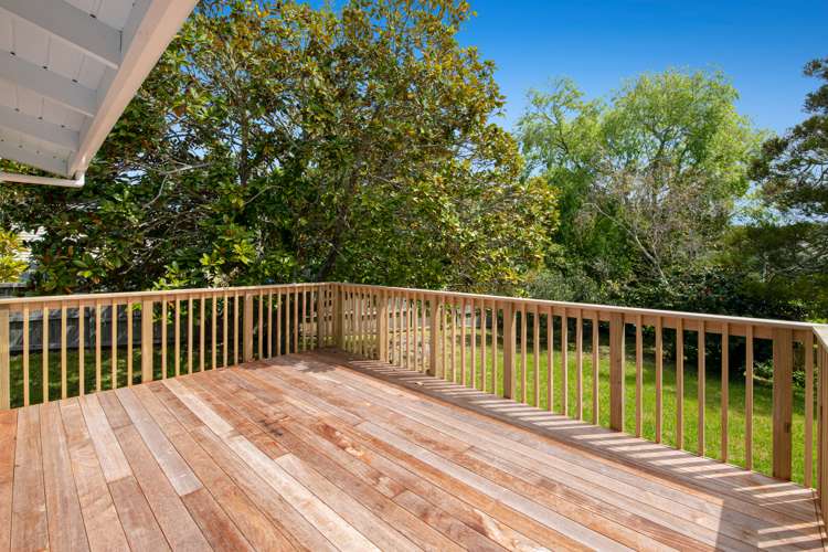 16 Dobell Road Stanmore Bay_7
