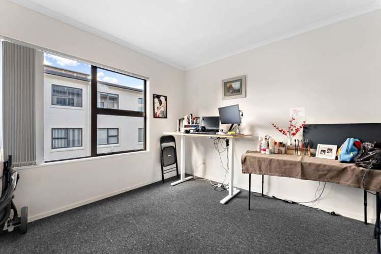 2I/1 Wadier Place Henderson_17