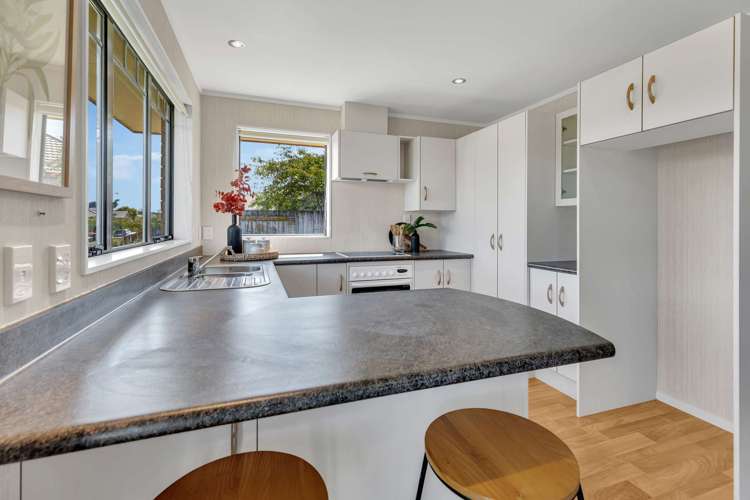 16 Meridian Grove Kelvin Grove_7