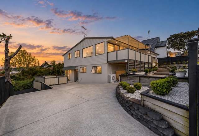 Sea views, sunlight & endless possibilities