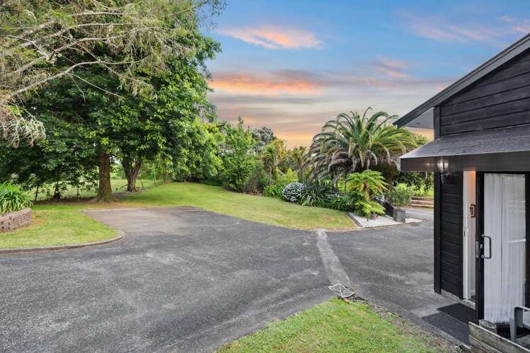 274 Forest Hill Road Waiatarua_33