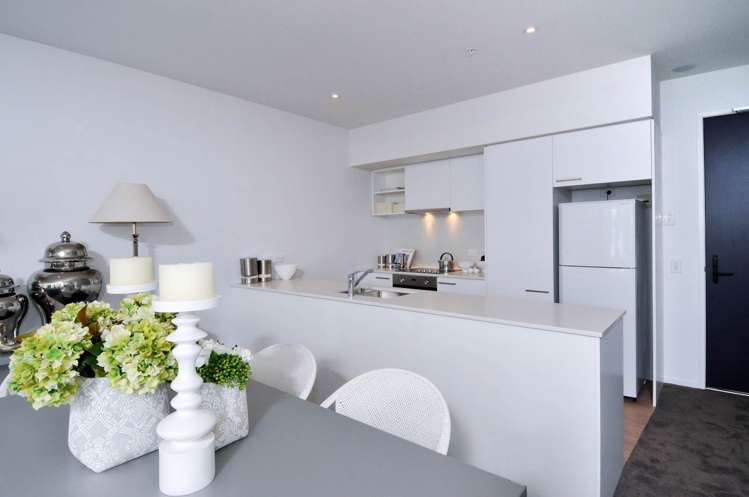 5B/132 Vincent Street City Centre_13