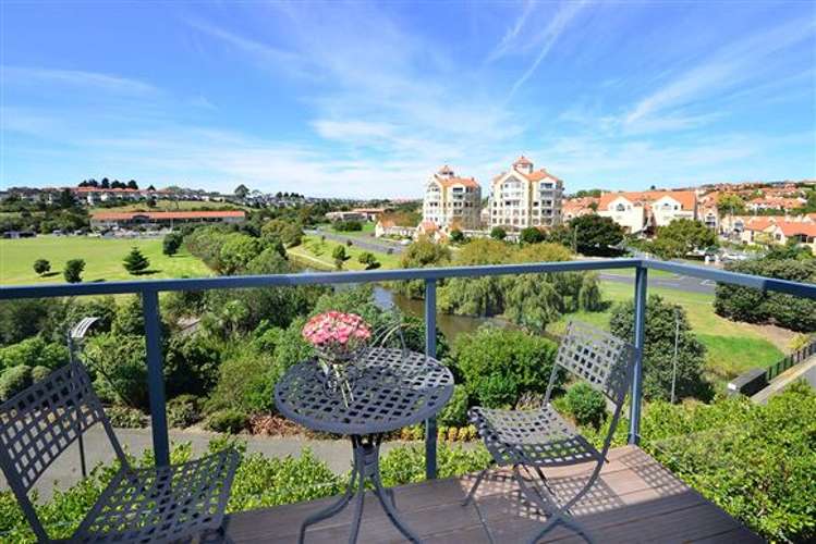 5 Bella Vista Drive Gulf Harbour_13