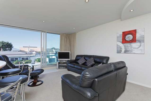 6/64 Milford Road Milford_4