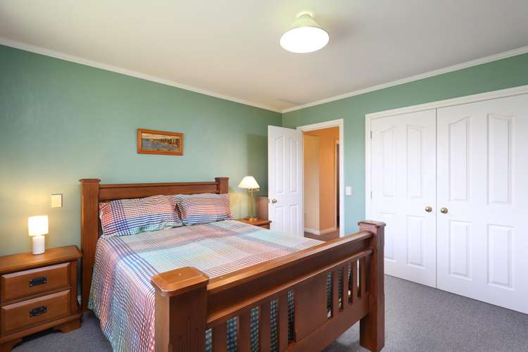 11 Idesia Grove Richmond_9