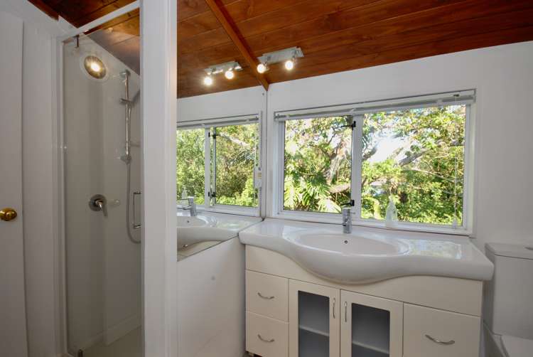 2/140 Nile Road Milford_8