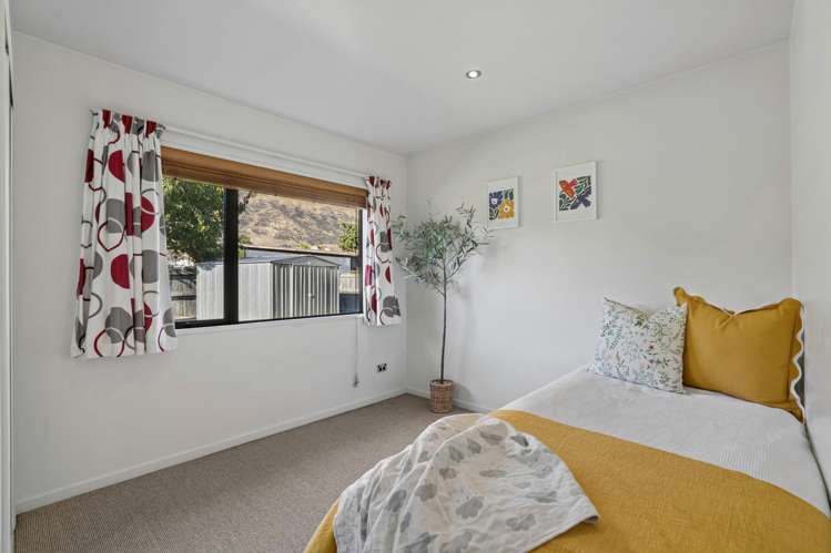 20 Sylvan Street Lake Hayes Estate_19