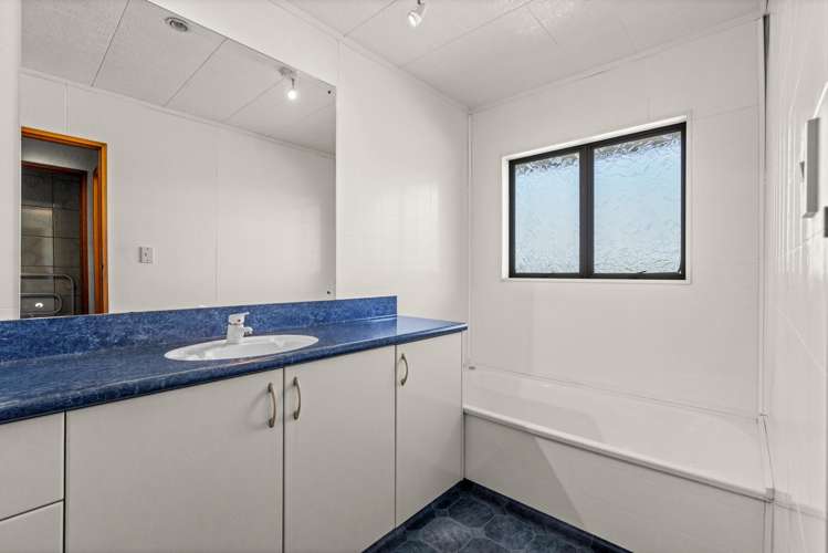 167 Richmond Road Clive_15
