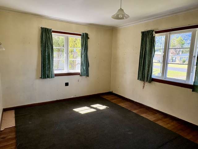 27 Shakespeare Street Te Aroha_4